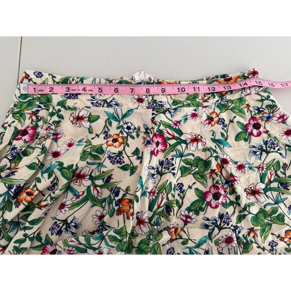 Floral Print High Waist Shorts Women Size US M Brazil 40 Pleated With Pockets - Picture 5 of 9